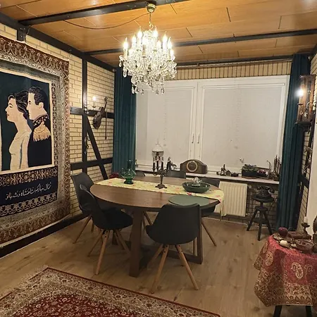 Private Apartment *